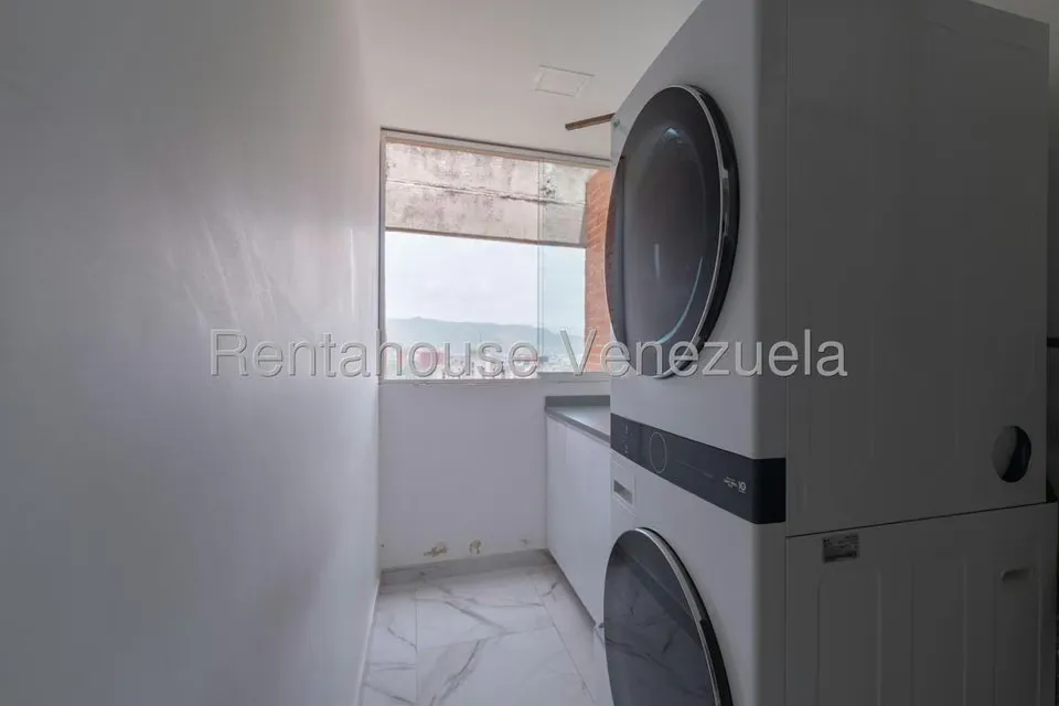 Apartamento (Penthouse) en Venta en Colinas de Los Chaguaramos, Distrito Metropolitano - 33