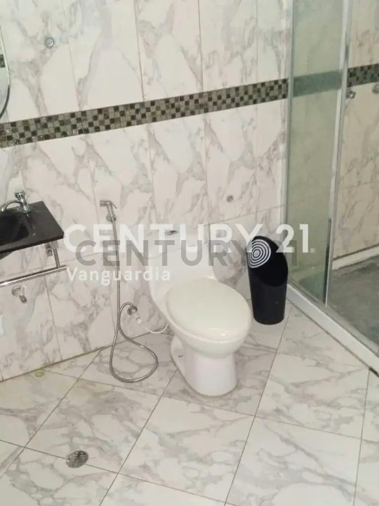 Apartamento céntrico en el Edif Sucerca de la Ciudad de Anaco. Vía los pilones. - 12