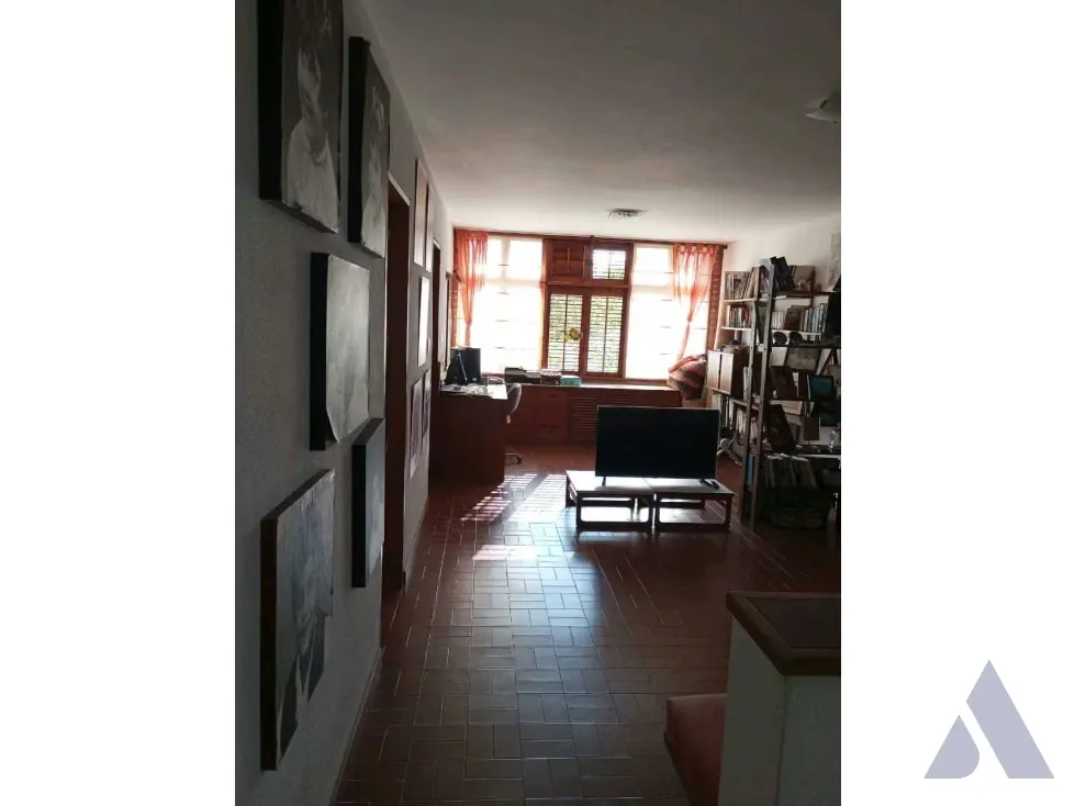 Vendo casa 400m2 La Lagunita 6221 - 12
