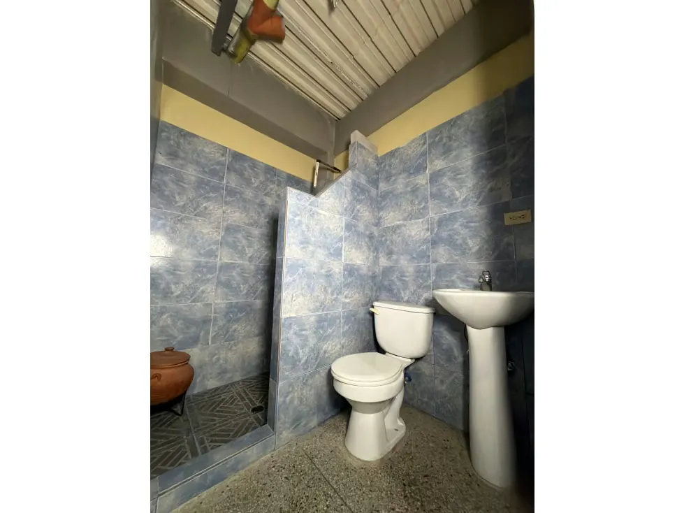 Vendo edificio comercial 780m2 Av. Roosevelt 0736 - 13