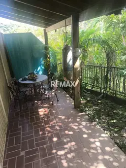 View 18