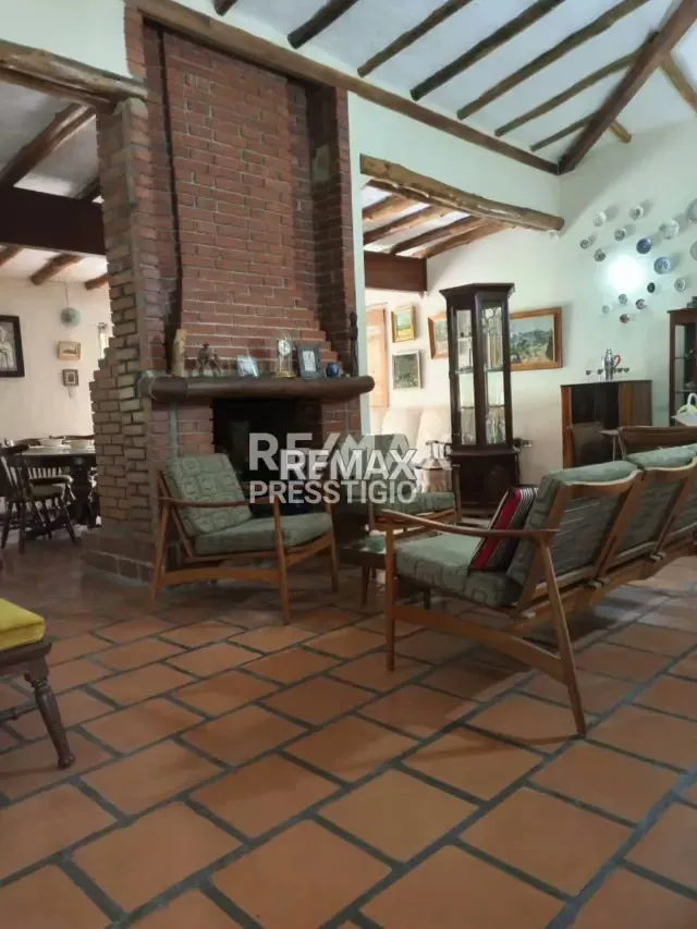 Casa en Venta - 3