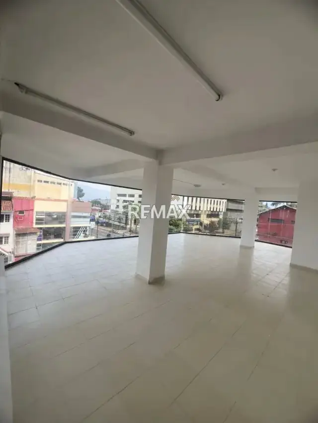Se alquila Local de 67 m² con Vista Panorámica C.C. Plaza, Barrio Obrero