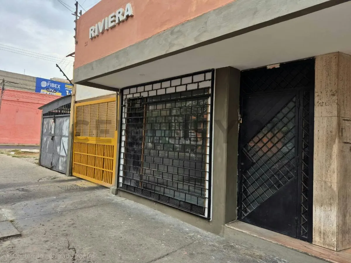 LOCAL COMERCIAL EN PUERTO LA CRUZ: VISIBILIDAD MÁXIMA Y TRÁFICO CONSTANTE - 7