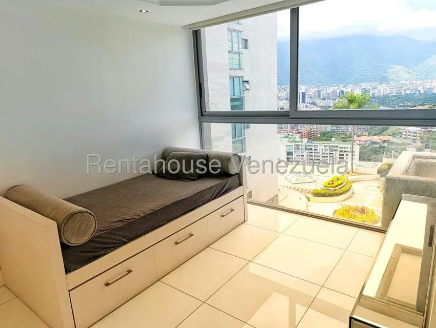 Apartamento (1 Nivel) en Alquiler en Lomas de Las Mercedes, Distrito Metropolitano - 11