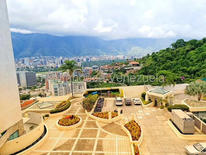 Apartamento (1 Nivel) en Alquiler en Lomas de Las Mercedes, Distrito Metropolitano - 29