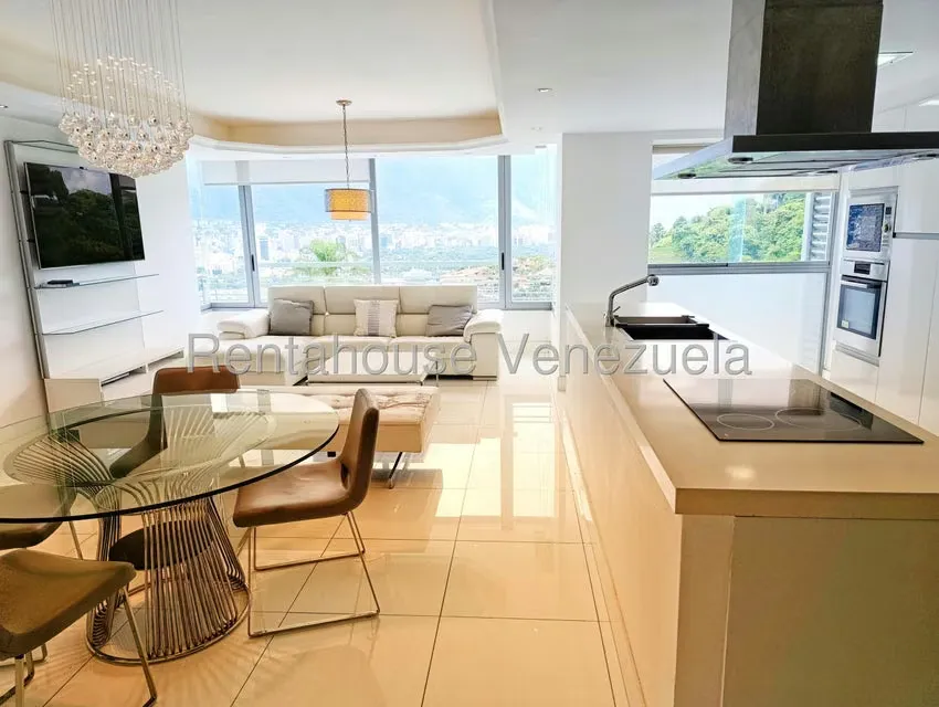 Apartamento (1 Nivel) en Alquiler en Lomas de Las Mercedes, Distrito Metropolitano - 4