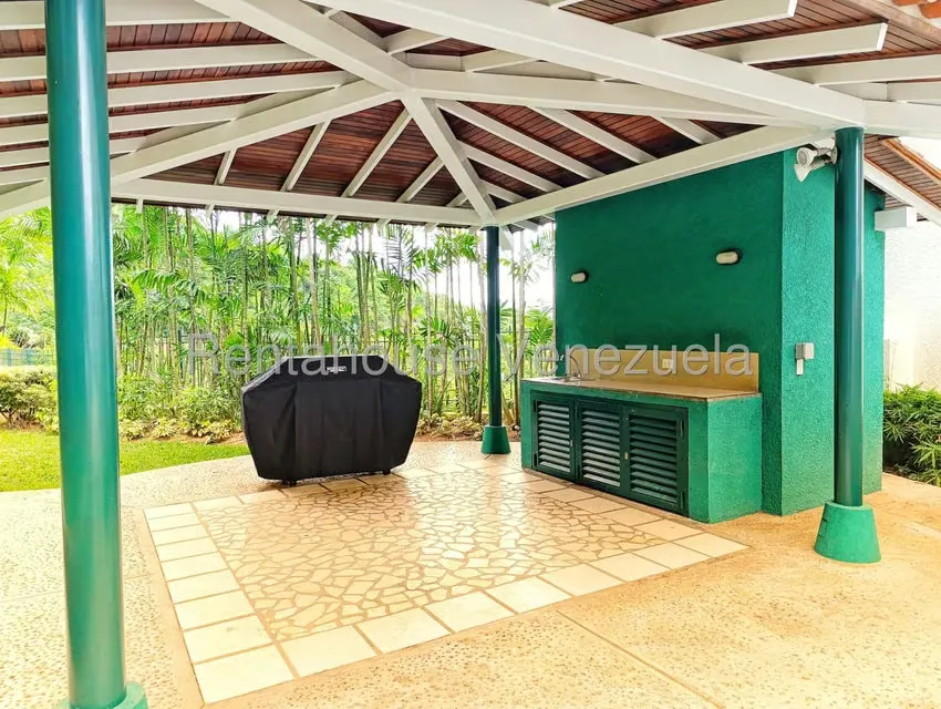 Apartamento (1 Nivel) en Alquiler en Lomas de Las Mercedes, Distrito Metropolitano - 34