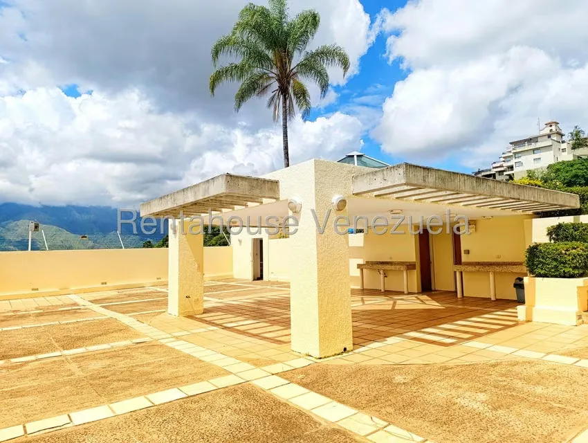 Apartamento (1 Nivel) en Alquiler en Lomas de Las Mercedes, Distrito Metropolitano - 39