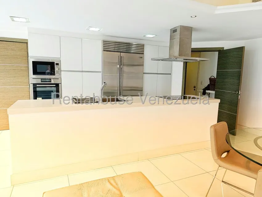 Apartamento (1 Nivel) en Alquiler en Lomas de Las Mercedes, Distrito Metropolitano - 9