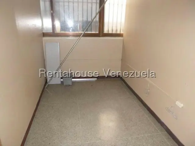 Oficina en Alquiler en La Urbina, Distrito Metropolitano - 4