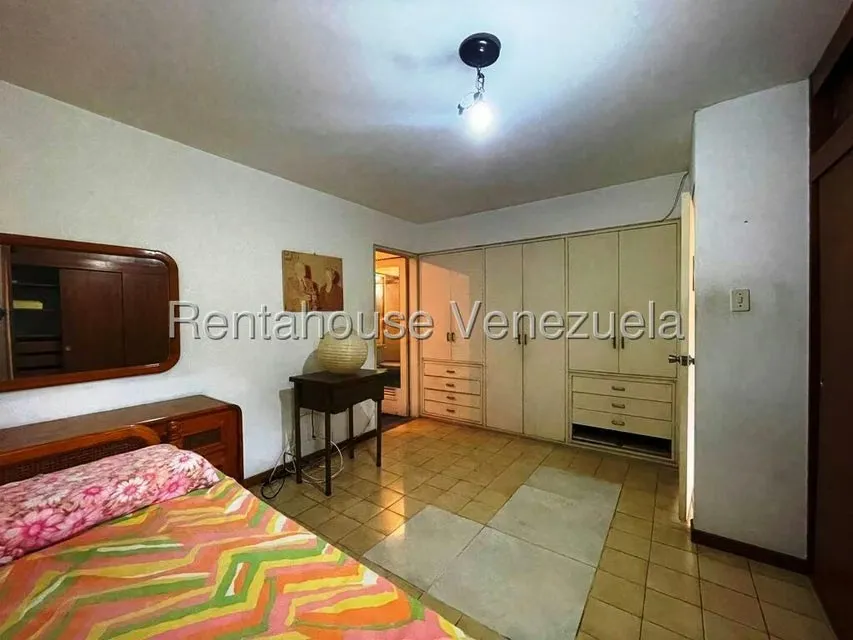 Apartamento (1 Nivel) en Venta en Colinas de La California, Distrito Metropolitano - 45