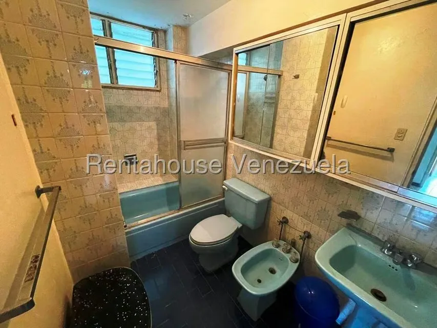 Apartamento (1 Nivel) en Venta en Colinas de La California, Distrito Metropolitano - 46