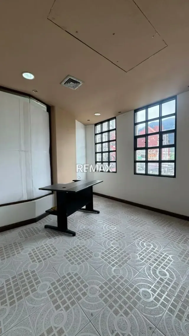 Local en Venta - 5