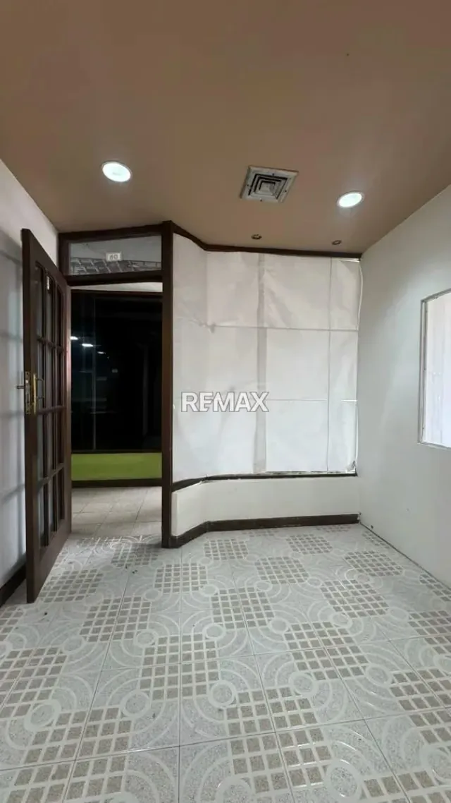 Local en Venta - 7