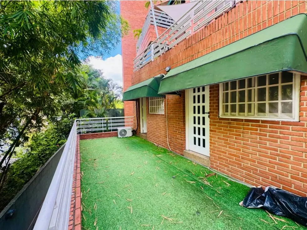 Se alquila/vende PB duplex 398m2 3H+S/3.5B+S/3P Altamira - 3