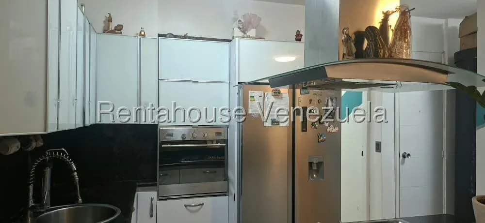 Apartamento (1 Nivel) en Venta en Colinas de Bello Monte, Distrito Metropolitano - 21