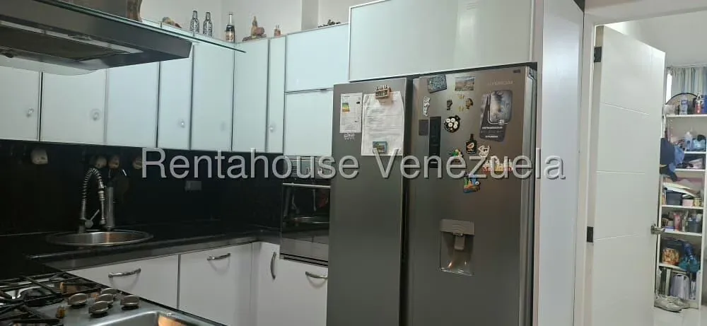 Apartamento (1 Nivel) en Venta en Colinas de Bello Monte, Distrito Metropolitano - 22