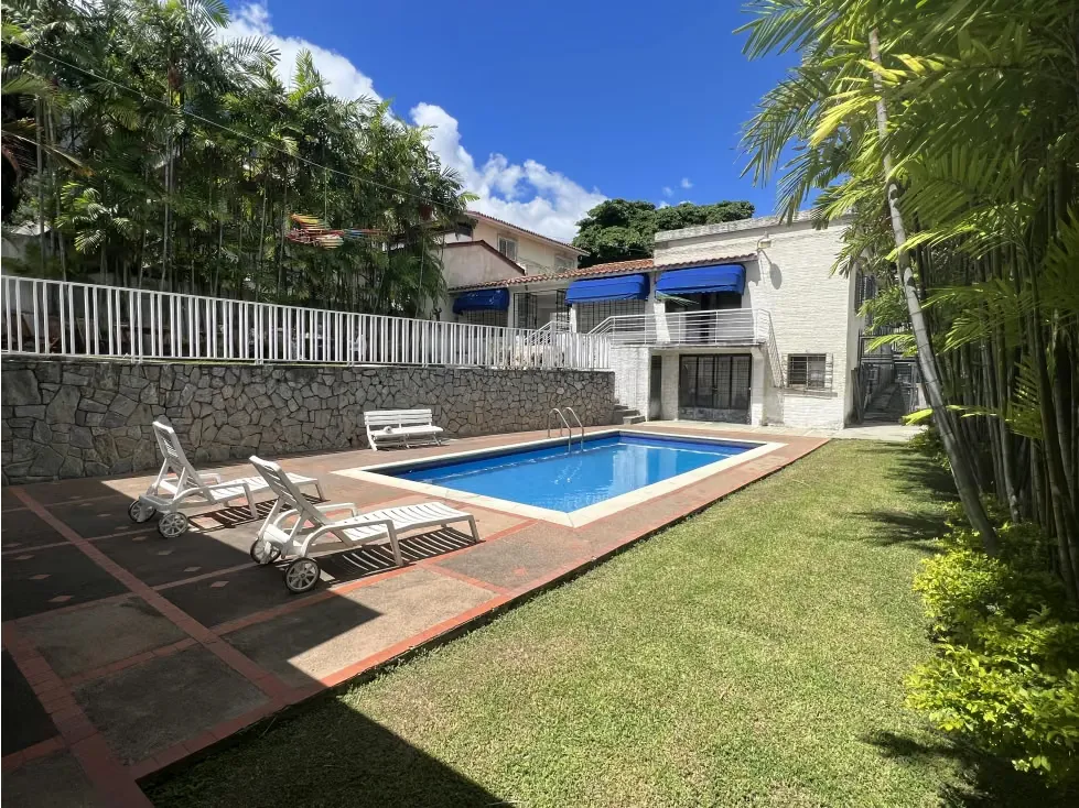 En Venta Casa Comercial en Altamira Av. Luis Roche Chacao - Caracas - 16
