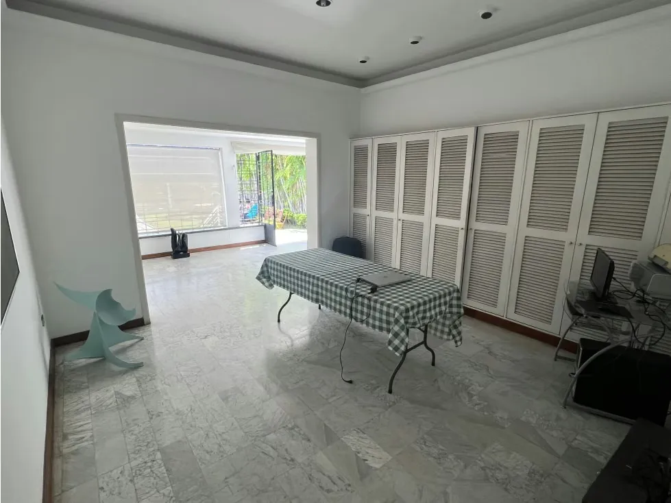 En Venta Casa Comercial en Altamira Av. Luis Roche Chacao - Caracas - 9