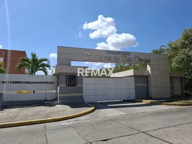 Apartamento Duplex en Venta Cumbres de San Diego Edo Carabobo Venezuela