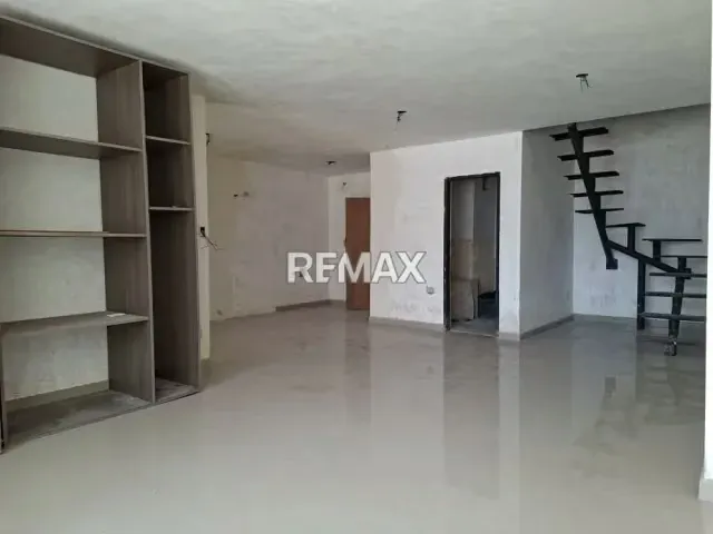 Apartamento Duplex en Venta Cumbres de San Diego Edo Carabobo Venezuela - 5