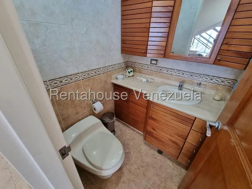 Apartamento (Duplex) en Venta en La Tahona, Distrito Metropolitano - 20