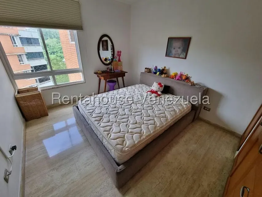 Apartamento (Duplex) en Venta en La Tahona, Distrito Metropolitano - 25