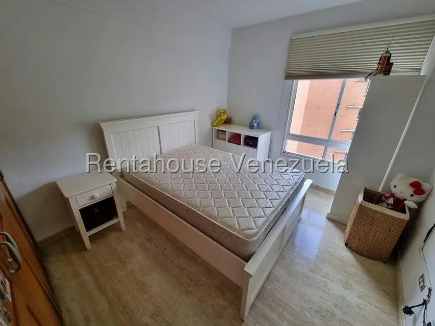 Apartamento (Duplex) en Venta en La Tahona, Distrito Metropolitano - 27