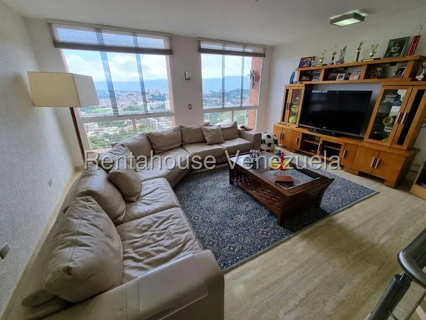 Apartamento (Duplex) en Venta en La Tahona, Distrito Metropolitano - 35