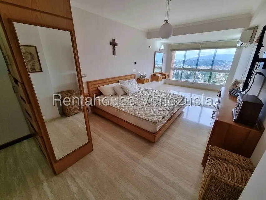 Apartamento (Duplex) en Venta en La Tahona, Distrito Metropolitano - 38
