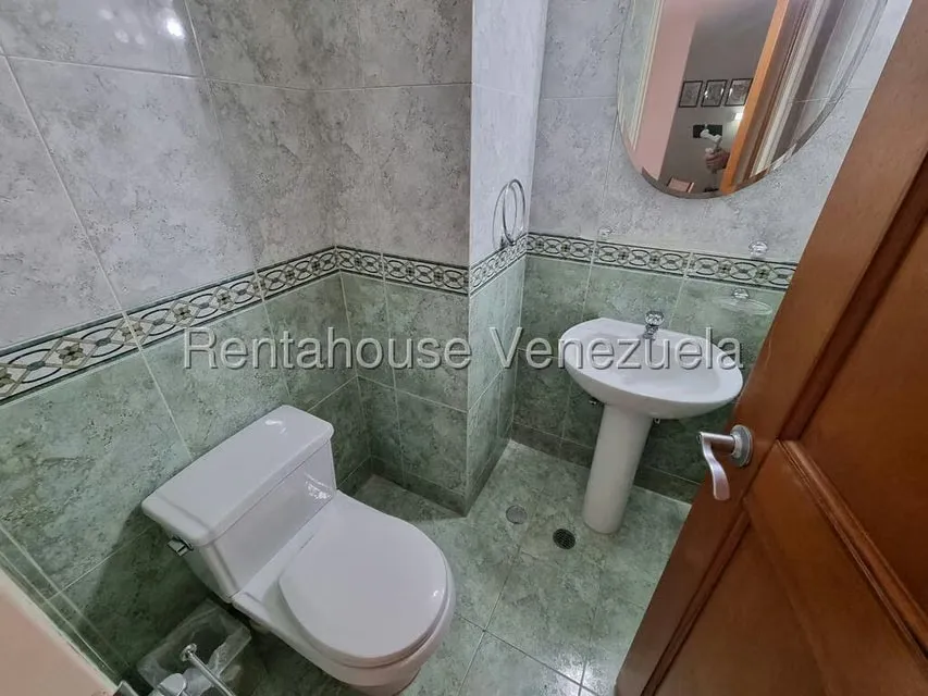 Apartamento (Duplex) en Venta en La Tahona, Distrito Metropolitano - 45