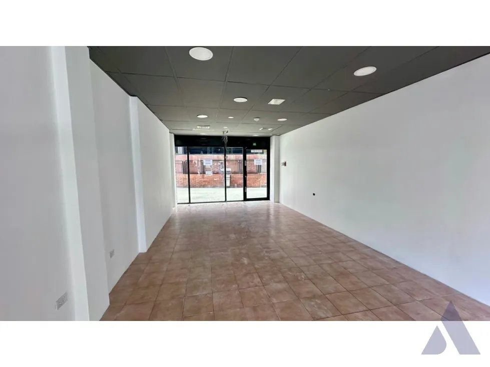 Alquilo local comercial 36m2 Colinas de Bello Monte 4364 - 6