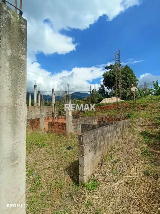 Venta de DOS LOTES DE TERRENO con avances de Construcción Ubicados en PALO GORDO - 3