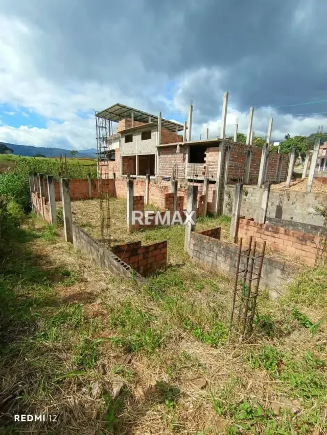 Venta de DOS LOTES DE TERRENO con avances de Construcción Ubicados en PALO GORDO - 5