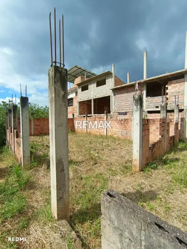 Venta de DOS LOTES DE TERRENO con avances de Construcción Ubicados en PALO GORDO - 7
