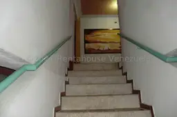 Vista 44