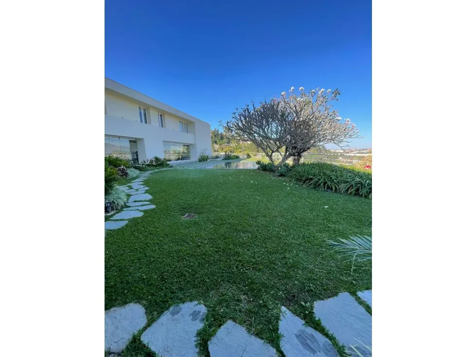 Se vende casa 841m2 Cerro Verde 7154 - 2