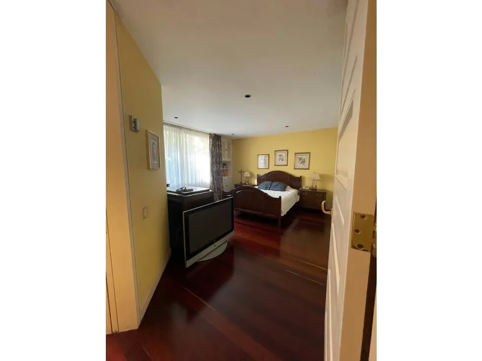 Se vende casa 841m2 Cerro Verde 7154 - 36