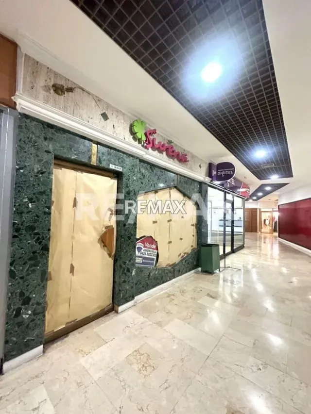 Local en Doral en Venta - 3