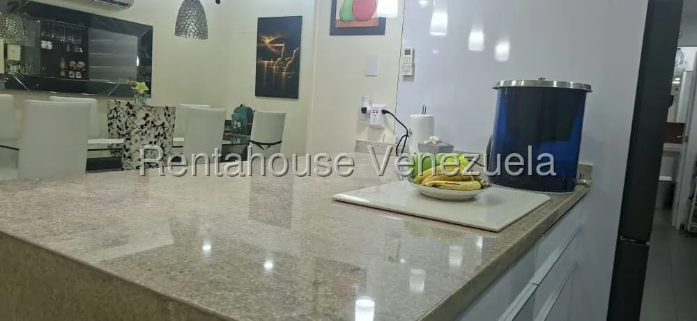 Apartamento (1 Nivel) en Venta en Colinas de Bello Monte, Distrito Metropolitano - 12