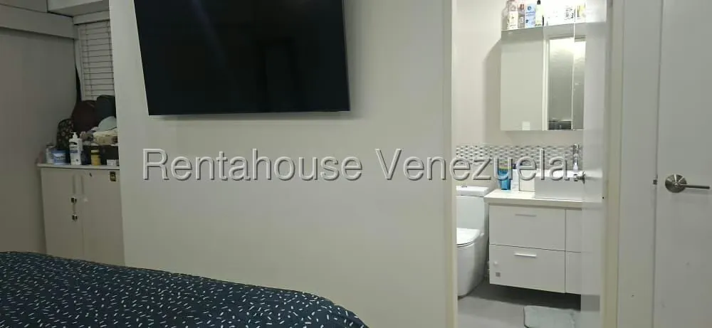 Apartamento (1 Nivel) en Venta en Colinas de Bello Monte, Distrito Metropolitano - 22