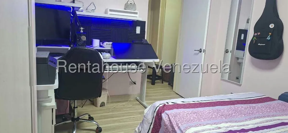 Apartamento (1 Nivel) en Venta en Colinas de Bello Monte, Distrito Metropolitano - 25