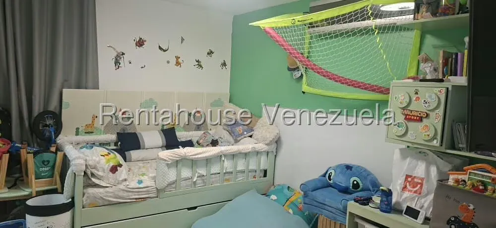 Apartamento (1 Nivel) en Venta en Colinas de Bello Monte, Distrito Metropolitano - 33