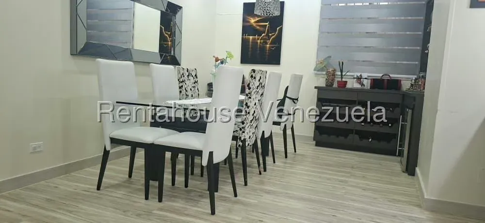 Apartamento (1 Nivel) en Venta en Colinas de Bello Monte, Distrito Metropolitano - 8