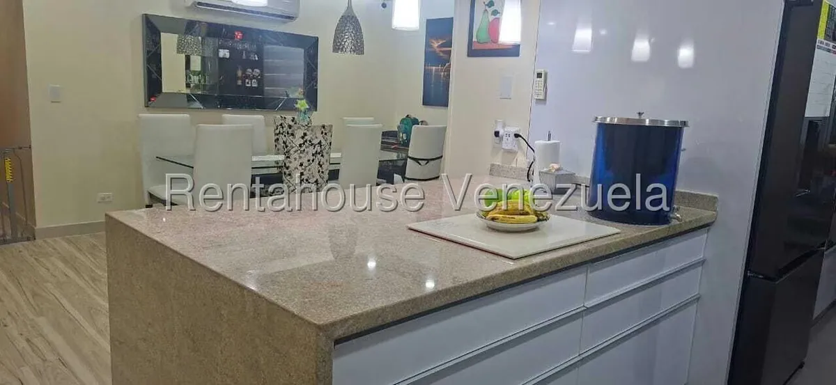 Apartamento (1 Nivel) en Venta en Colinas de Bello Monte, Distrito Metropolitano - 10