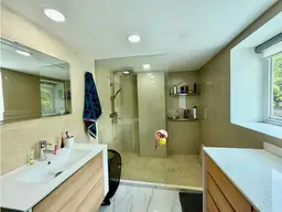 Vista 16