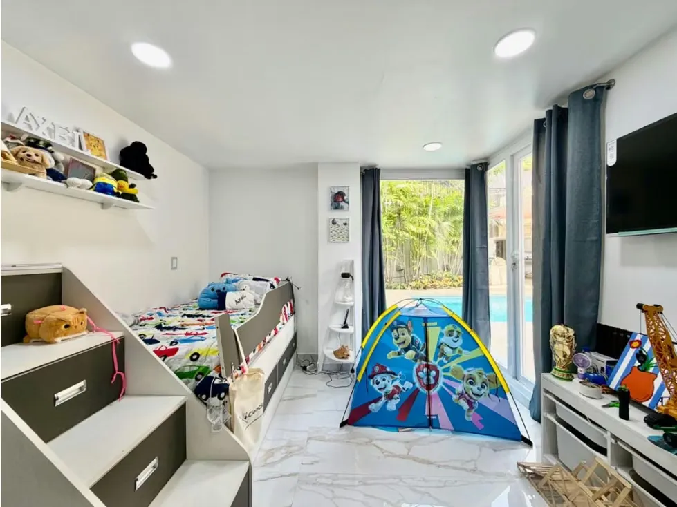 Se vende PB 310m2 techados + 230m2 4h+s+ch/8b/4p Los Campitos - 21