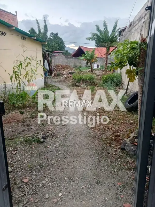 TERRENO EN VENTA - SECTOR ZUMBA. Mérida
