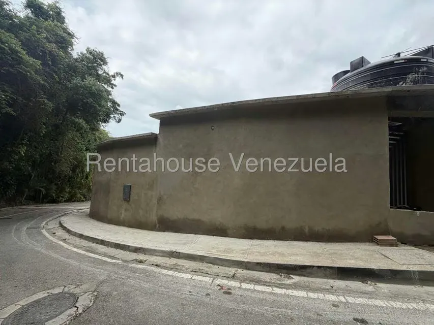 Terreno (Residencial) en Venta en Prados del Este, Distrito Metropolitano - 16